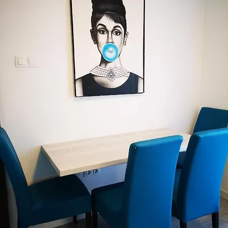 Aparthotel No.44